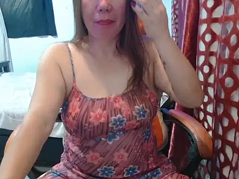 Snapshot of VerySexyCeline chatting on November 2025 08:25:02 AM VerySexyCeline online show from November 2025 08:25:02 AM