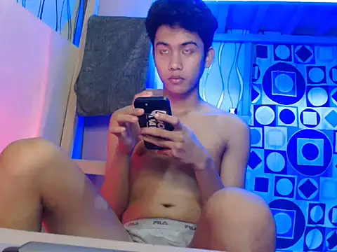 Snapshot of Demure_Asian143 chatting on October 2025 03:35:02 PM Demure Asian143 online show from October 2025 03:35:02 PM