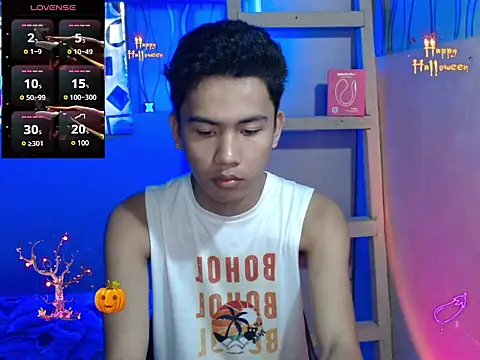 Snapshot of Demure_Asian143 chatting on November 2025 03:05:01 AM Demure Asian143 online show from November 2025 03:05:01 AM