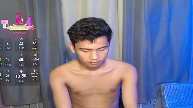 Snapshot of Demure_Asian143 chatting on December 2025 05:29:01 PM Demure Asian143 online show from December 2025 05:29:01 PM