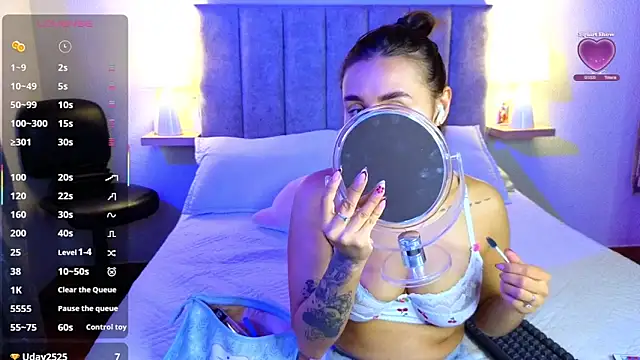 juliana-mancini online show from November 2025 08:18:01 PM