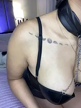 juliana-mancini online show from March 2026 10:07:02 AM