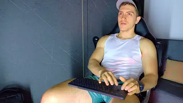 ALANNFERRER online show from January 2026 10:17:02 AM