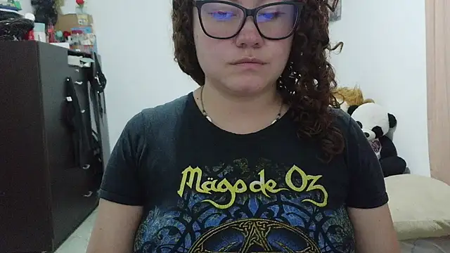 Snapshot of greeneyes_nurse chatting on May 2026 01:13:01 AM greeneyes nurse online show from May 2026 01:13:01 AM