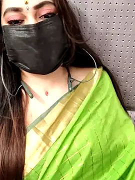 Cutie nila26 online show from November 2025 05:39:01 AM