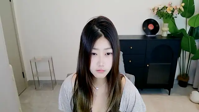 Snapshot of xiaouli chatting on September 2025 01:27:02 AM xiaouli online show from September 2025 01:27:02 AM