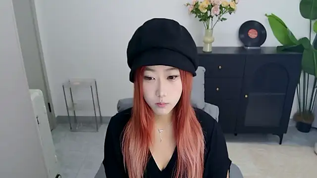 Snapshot of xiaouli chatting on October 2025 01:47:01 AM xiaouli online show from October 2025 01:47:01 AM