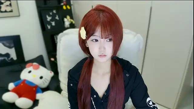 wanzi-1229 online show from September 2025 07:43:01 AM