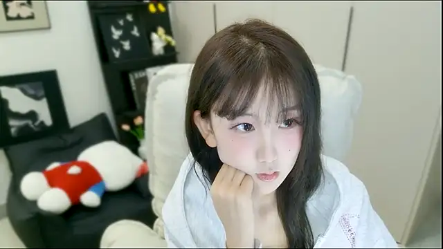 wanzi-1229 online show from October 2025 07:31:01 AM