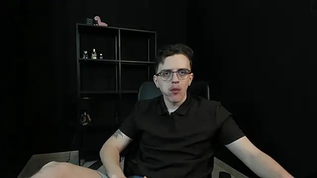 FelixStarkk online show from May 2026 05:26:02 AM