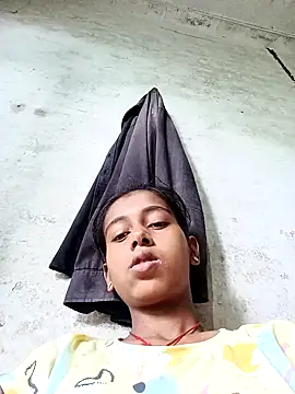 Saniye-143 online show from September 2025 04:34:02 AM