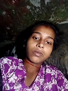 Saniye-143 online show from October 2025 05:36:01 PM