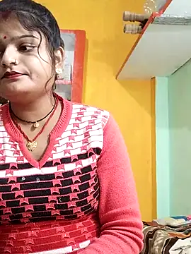 Hot mirchjii online show from December 2025 11:03:02 AM