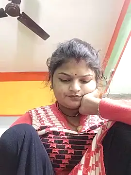 Hot mirchjii online show from December 2025 12:48:01 AM