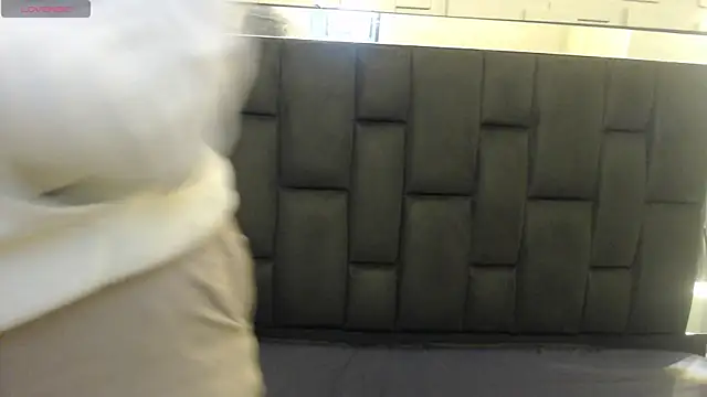 katalina07 1 online show from December 2025 02:23:02 PM