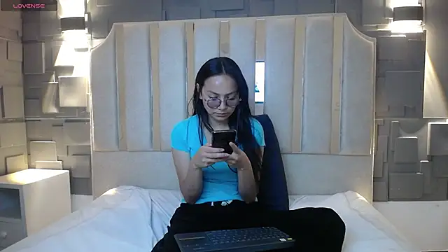 katalina07 1 online show from March 2026 02:56:02 PM