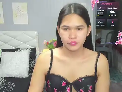 AlianaBlair online show from October 2025 01:18:01 PM