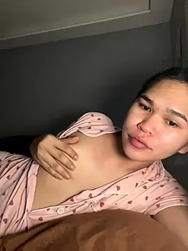 AlianaBlair online show from November 2025 01:19:01 AM