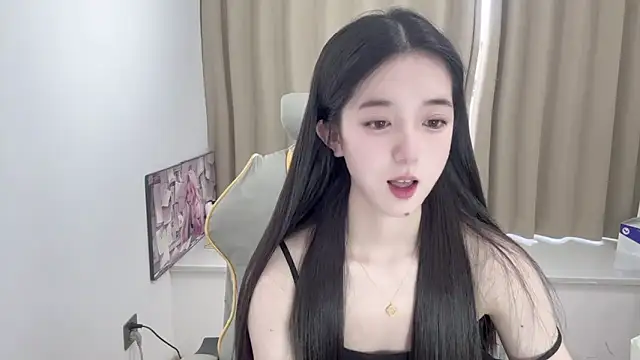 Snapshot of OiOi-666 chatting on May 2026 12:15:01 AM OiOi-666 online show from May 2026 12:15:01 AM