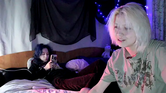 Avny Loki online show from October 2025 02:30:02 AM