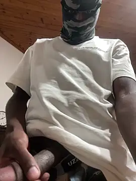 Snapshot of Chinaboizin25k chatting on October 2025 06:05:02 PM Chinaboizin25k online show from October 2025 06:05:02 PM