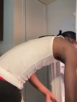 Snapshot of Dolla-Billlz chatting on October 2025 01:34:01 PM Dolla-Billlz online show from October 2025 01:34:01 PM