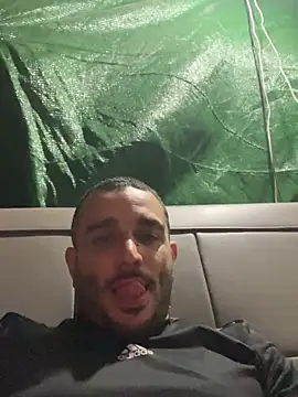 Snapshot of Diablo_Negro__ chatting on December 2025 07:58:02 AM Diablo Negro online show from December 2025 07:58:02 AM