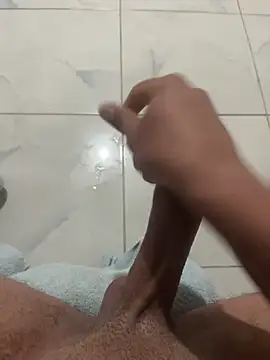 Snapshot of atbayiltan chatting on February 2026 12:03:01 AM atbayiltan online show from February 2026 12:03:01 AM