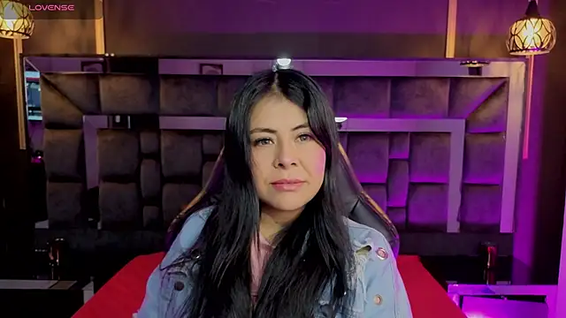 Snapshot of Aniajoness_ chatting on November 2025 03:39:02 AM Aniajoness online show from November 2025 03:39:02 AM