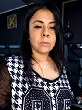 Snapshot of Aniajoness_ chatting on December 2025 03:04:01 AM Aniajoness online show from December 2025 03:04:01 AM