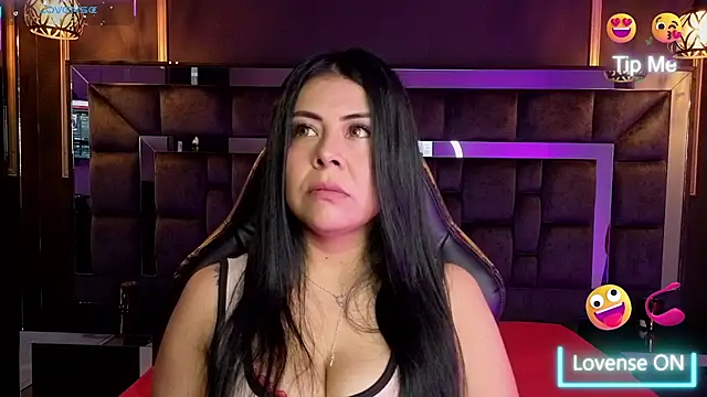 Snapshot of Aniajoness_ chatting on December 2025 03:12:02 AM Aniajoness online show from December 2025 03:12:02 AM