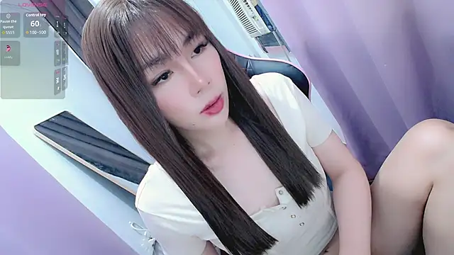 Snapshot of tgirljennie_69 chatting on November 2025 08:18:01 PM tgirljennie 69 online show from November 2025 08:18:01 PM