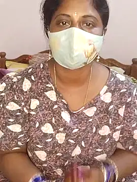 Snapshot of telugu_Geetha30 chatting on January 2026 10:35:01 PM telugu Geetha30 online show from January 2026 10:35:01 PM