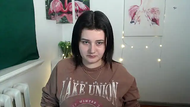 Snapshot of Katrin_kiss_ chatting on November 2025 12:27:02 PM Katrin kiss online show from November 2025 12:27:02 PM