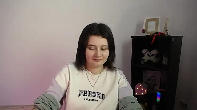 Snapshot of Katrin_kiss_ chatting on November 2025 01:54:02 PM Katrin kiss online show from November 2025 01:54:02 PM