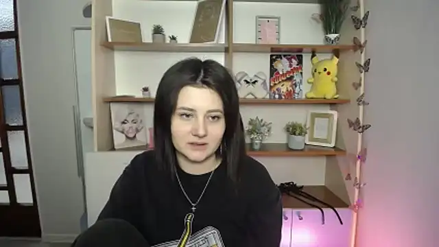 Katrin kiss  online show from March 2026 01:22:01 PM