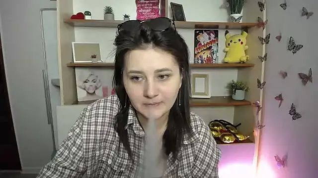 Katrin kiss  online show from May 2026 12:20:01 PM