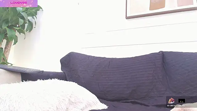 Daisy Price online show from January 2026 05:27:02 PM