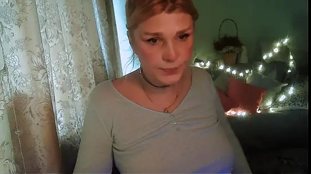 Snapshot of TsPostophere chatting on February 2025 11:05:01 AM TsPostophere online show from February 2025 11:05:01 AM