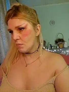 Snapshot of TsPostophere chatting on February 2025 02:00:01 PM TsPostophere online show from February 2025 02:00:01 PM