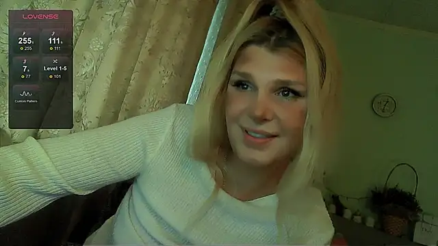 Snapshot of TsPostophere chatting on October 2025 09:32:01 AM TsPostophere online show from October 2025 09:32:01 AM