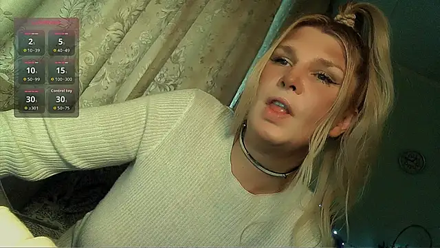 Snapshot of TsPostophere chatting on October 2025 09:48:01 AM TsPostophere online show from October 2025 09:48:01 AM