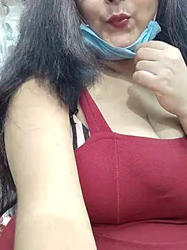 Snapshot of nisha_1110 chatting on September 2025 01:43:02 PM nisha 1110 online show from September 2025 01:43:02 PM