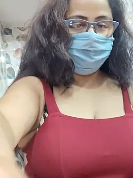 Snapshot of nisha_1110 chatting on September 2025 01:55:01 PM nisha 1110 online show from September 2025 01:55:01 PM