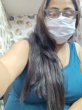 Snapshot of nisha_1110 chatting on October 2025 06:07:02 PM nisha 1110 online show from October 2025 06:07:02 PM