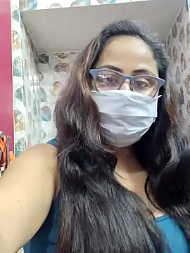 Snapshot of nisha_1110 chatting on December 2025 07:53:02 PM nisha 1110 online show from December 2025 07:53:02 PM