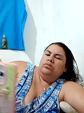 yaneth  online show from November 2025 10:59:01 AM