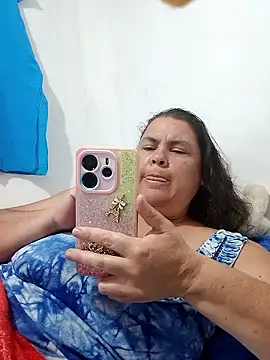 yaneth  online show from November 2025 11:48:02 PM