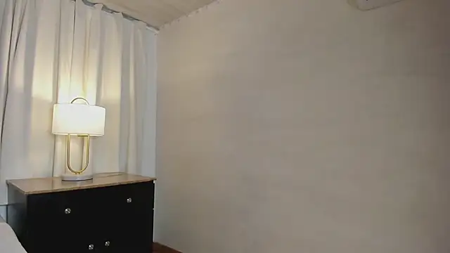 Bambi cutee online show from January 2026 11:37:02 AM