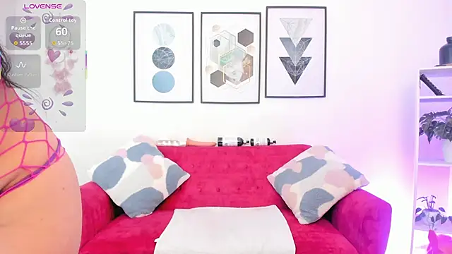 yunna7 online show from February 2026 11:26:01 AM